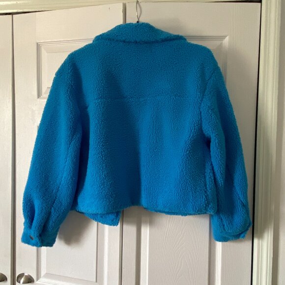 Love Tree Large Sky Blue Sherpa Button Up Faux Fur Coat or Jacket - Picture 2 of 8